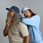 Boné de basebol de 5 painéis com cordão em contraste e fecho snapback