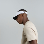 Viseira leve com banda elástica ajustável e tecido DryTech