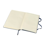 Caderno grande com fecho elástico Moleskine, páginas pautadas cor azul terceira vista