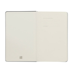 Caderno grande com fecho elástico Moleskine, páginas pautadas cor azul acinzentado terceira vista frontal