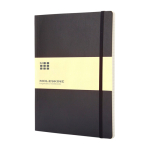 Caderno Moleskine Classic capa mole e fecho elástico, páginas pautadas cor preto