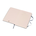 Caderno Moleskine Classic com aviso ''em caso de perda'' e folhas lisas cor azul terceira vista frontal