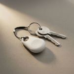 Localizador anti-perda compacto ideal para chaves e malas cor branco terceira vista