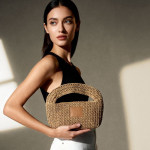 Saco pequeno de papel e poliéster com etiqueta para marcação cor castanho terceira vista