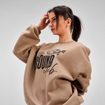 Sweatshirt unissexo oversize em algodão orgânico 340 g/m² Whitehaven cor castanho-claro quarta vista ambiente