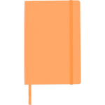 Caderno A5 em PU reciclado com fecho elástico e folhas pautadas cor cor-de-laranja primeira vista