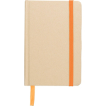 Caderno A6 em cartão reciclado com marcador e folhas pautadas cor cor-de-laranja primeira vista