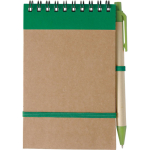 Bloco de notas em cartão reciclado com esferográfica e fecho elástico cor verde primeira vista