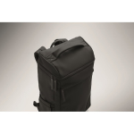 Mochila para portátil em PU com forro RPET com compartimento de 15'' cor preto vista fotografia terceira vista