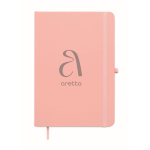 Caderno A5 de capa rígida em pele sintética reciclada, folhas pautadas cor cor-de-rosa vista principal segunda vista