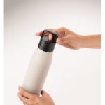 Garrafa térmica aço inoxidável reciclado com asa e tampa 500 ml cor branco vista fotografia segunda vista