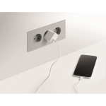 Conjunto de viagem com powerbank magnético 5.000mAh e carregador USB-C cor branco vista fotografia sexta vista