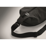 Bolsa a tiracolo urbana em nylon repelente à água com alça ajustável cor preto vista fotografia terceira vista