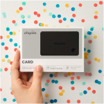 Cartão localizador recarregável compatível com Apple e Android Chipolo cor grafite segunda vista com caixa