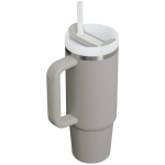 Copo térmico Stanley 890 ml com tampa rotativa e palhinha reutilizável cor cinzento segunda vista traseira