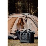 Geleira portátil com fecho de enrolar e isolamento Nordic Drift 22L cor preto vista de ambiente 2