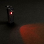 Alarme pessoal compacto recarregável por USB-C com luz LED 150 dB cor preto oitava vista