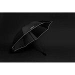 Guarda-chuva automático em fibra de vidro Swiss Peak 30'' Ø150 cor preto vista de ambiente