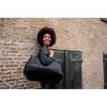 Saco de viagem em nylon com abertura rígida e 35 L Thule Subterra 2 cor preto vista de ambiente 3