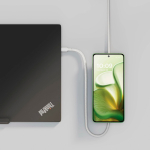 Cabo de carregamento USB-C para USB-C 2 em 1 em alumínio 15W Zens Pro 2 cor branco vista de ambiente