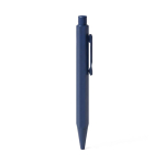 Set caneta alumínio com tinta azul e caderno A5 em PU com pautado cor azul-marinho vista detalhe