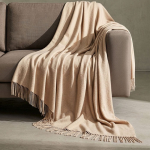 Manta grande de acrílico e viscose com acabamento suave 250g/m² cor castanho quinta vista