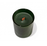 Vela aromática em cerâmica brilhante com pavio de madeira 140g cor verde segunda vista