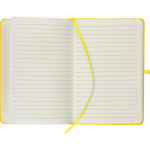 Caderno A5 capa em PU reciclado, marcador de página e folhas pautadas cor amarelo primeira vista