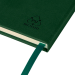Caderno A5 capa em PU reciclado, marcador de página e folhas pautadas cor verde terceira vista