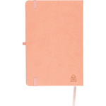 Caderno A5 capa em PU reciclado, marcador de página e folhas pautadas cor cor-de-rosa quinta vista
