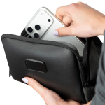 Nécessaire de viagem em RPET com organizador interno BrandCharger 2,2L cor preto primeira vista