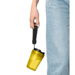 Copo de plástico com tampa de rosca e cordão de pulso 350ml cor amarelo primeira vista