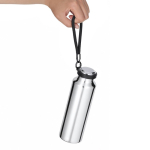 Garrafa térmica em aço inoxidável reciclado com correia 480ml