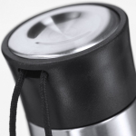 Garrafa térmica em aço inoxidável reciclado com pega prática 500ml