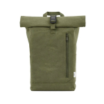 Mochila ecológica roll-top com base reforçada e bolso frontal 16L cor verde militar vista frontal 