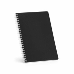 Caderno A5 com capa flexível e espiral lateral, páginas pautadas cor preto