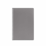 Caderno A5 com capa flexível e espiral lateral, páginas pautadas cor cinzento vista frontal 