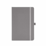 Caderno ecológico de capa dura com bolso interior e páginas pautadas A5 cor cinzento vista frontal 