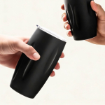 Copo térmico em aço inoxidável reciclado com tampa deslizante 500ml cor preto