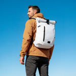 Mochila refletora em plástico reciclado com fecho enrolável 15,6'' cor branco