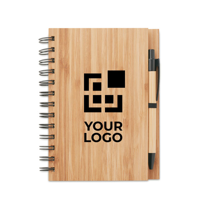 Caderno reciclado com caneta e capa de bambu folhas A5 pautadas Bamboo