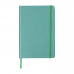 Caderno de cartão reciclado com elástico e fita A5, folhas linhas cor verde primeira vista