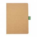 Caderno de papel reciclado, porta-caneta, folhas A5 pautadas cor verde terceira vista frontal