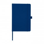 Caderno de plástico reciclado do oceano, folhas A5 pautadas cor azul-marinho segunda vista frontal