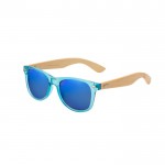 Óculos de sol com efeito espelho, proteção UV400 e hastes de bambu cor azul primeira vista