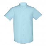 Camisa de manga curta ideal para uniforme cor azul-claro primeira vista