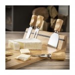 Tábua madeira p. cortar queijo, banda magnética/4 utensílios primeira vista