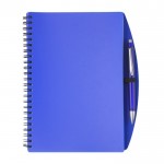 Caderno de capa dura e caneta a condizer, folhas A5 pautadas cor azul primeira vista