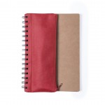 Caderno com porta-lápis e outros acessórios cor vermelho