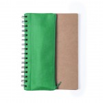 Caderno com porta-lápis e outros acessórios cor verde